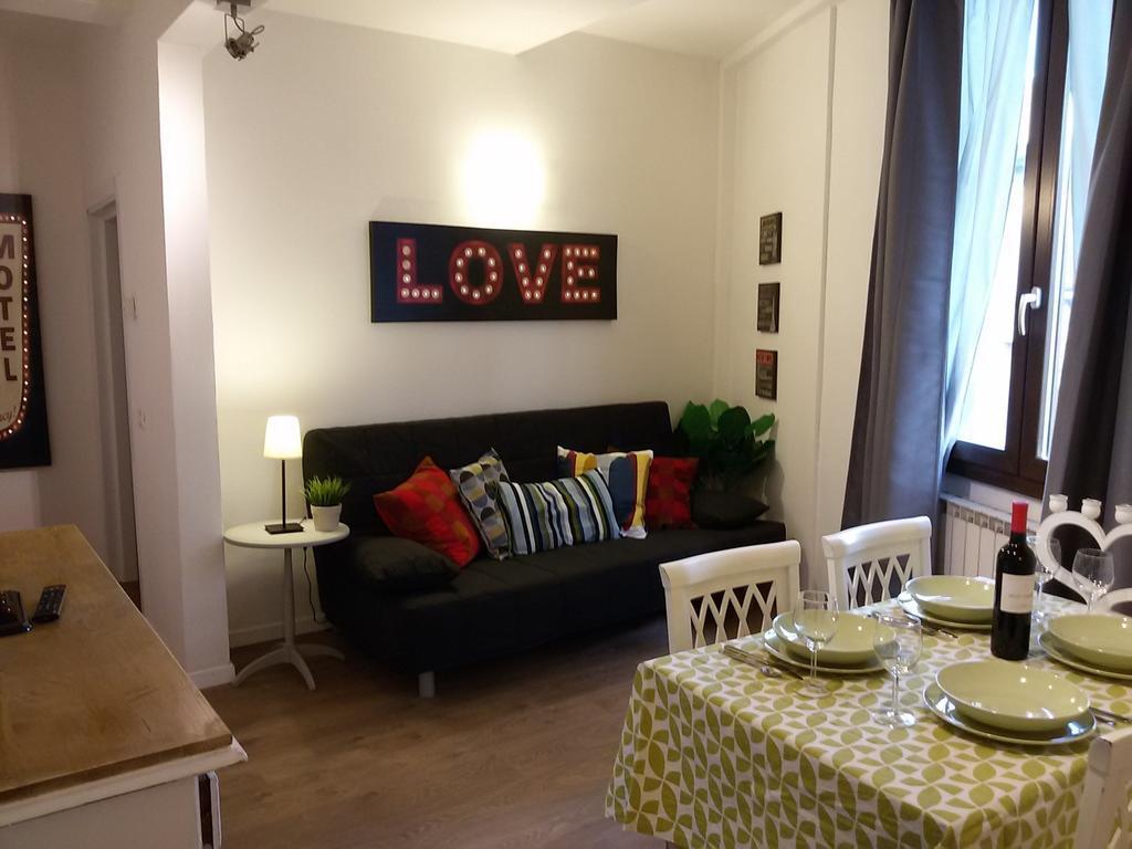 Little Palm Apartment Florence Room photo